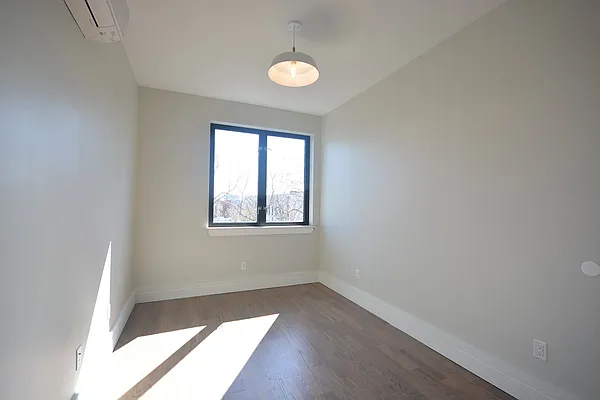 Rented by Corcoran | media 12