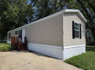 106 Vermillion Est, Pontiac, IL 61764