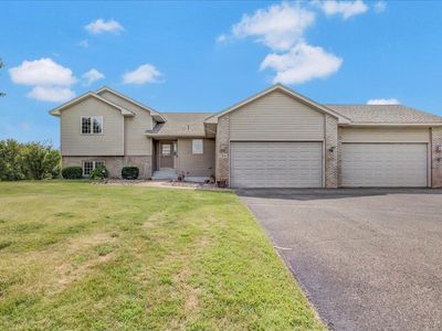 17214 Able St NE, Ham Lake, MN, 55304