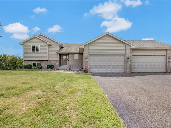 17214 Able St NE, Ham Lake, MN 55304
