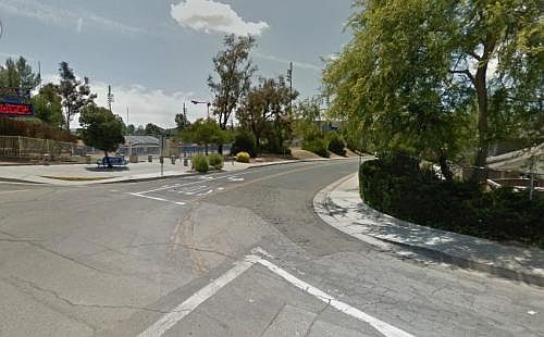 2nd image of 5633 Foothill Dr