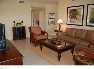 10008 Sky View Way APT 302, Fort Myers, FL 33913