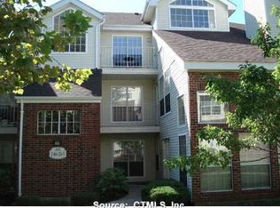 264 Carriage Crossing Ln, Middletown, CT 06457