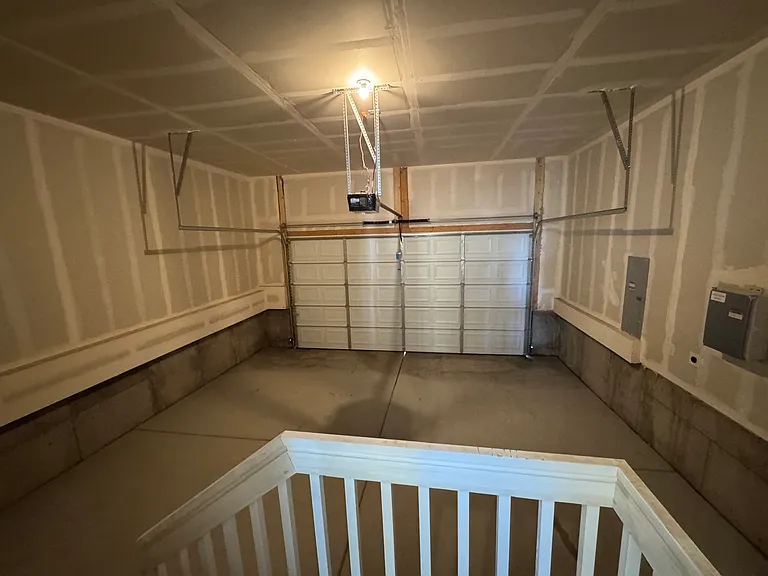 764 Nob Hill Ln — Photo 31