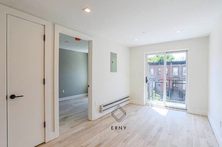 1st image of 215 Macon St #3C