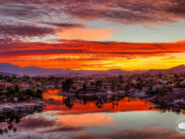 Winter photo of Canyon Lake, mountains and amazing sunsets s