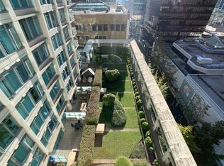 610 Granville St #1405, Vancouver, BC V6C 3T3