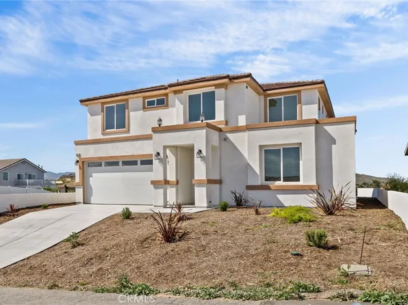 16765 La Bella Villa, Riverside, CA 92503