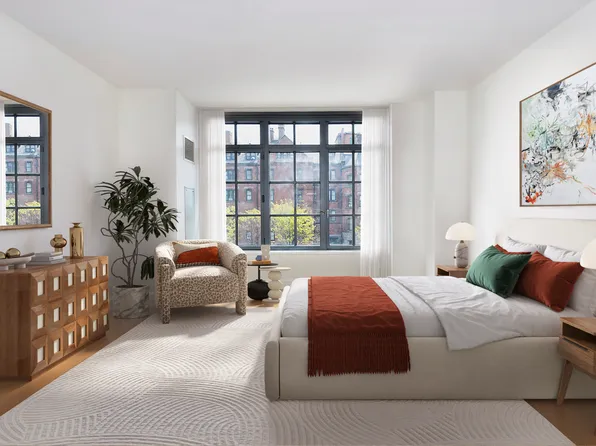 500 West 21st Street image 6 of 12