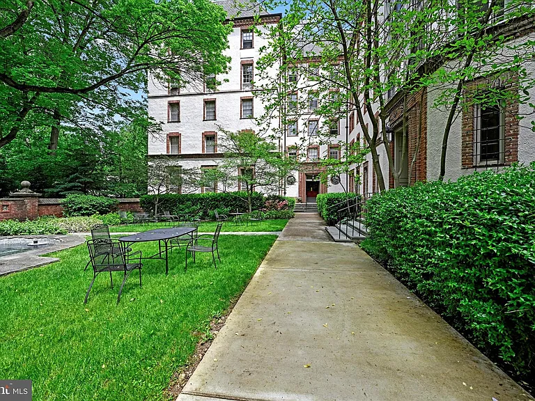 6 Upland Rd #Q-3 — Photo 24