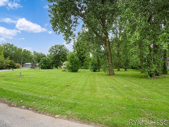 Lots 91 & 92 Beech St, Lake Odessa, MI 48849 | MLS #23032249 | Zillow