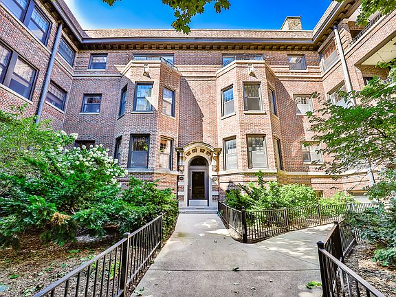 2nd image of 920 W Schubert Ave #1