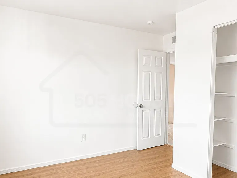 8309 Marquette Ave NE #B — Photo 44
