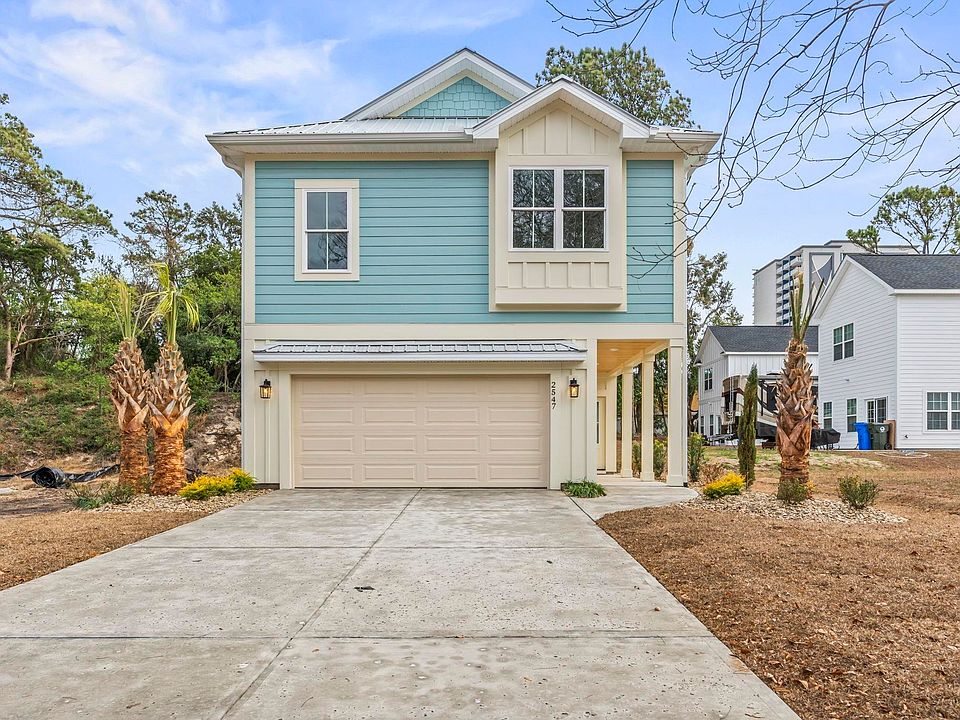 1st image of 2547 Sand Dunes Dr.