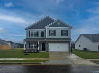 7325 Pine Run Ln, Owens Cross Roads, AL 35763