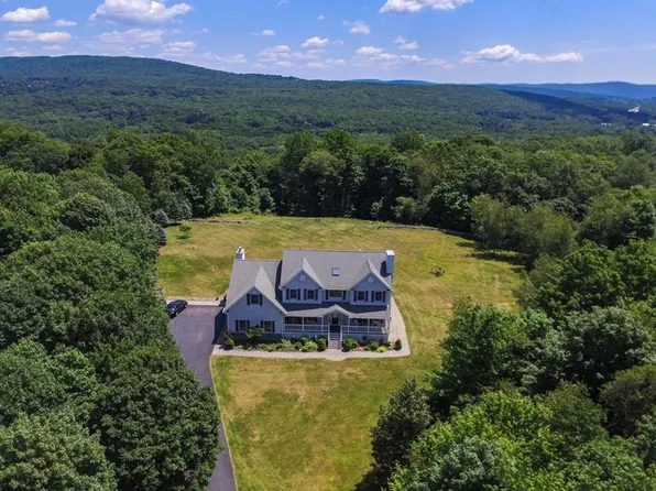 43 Alta Mira Dr, Chester, NY 10918