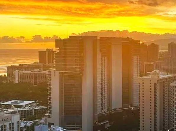 445 Seaside Ave APT 4206, Honolulu, HI 96815