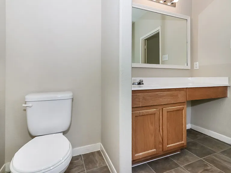 2723 Durham Chase Ln — Photo 12