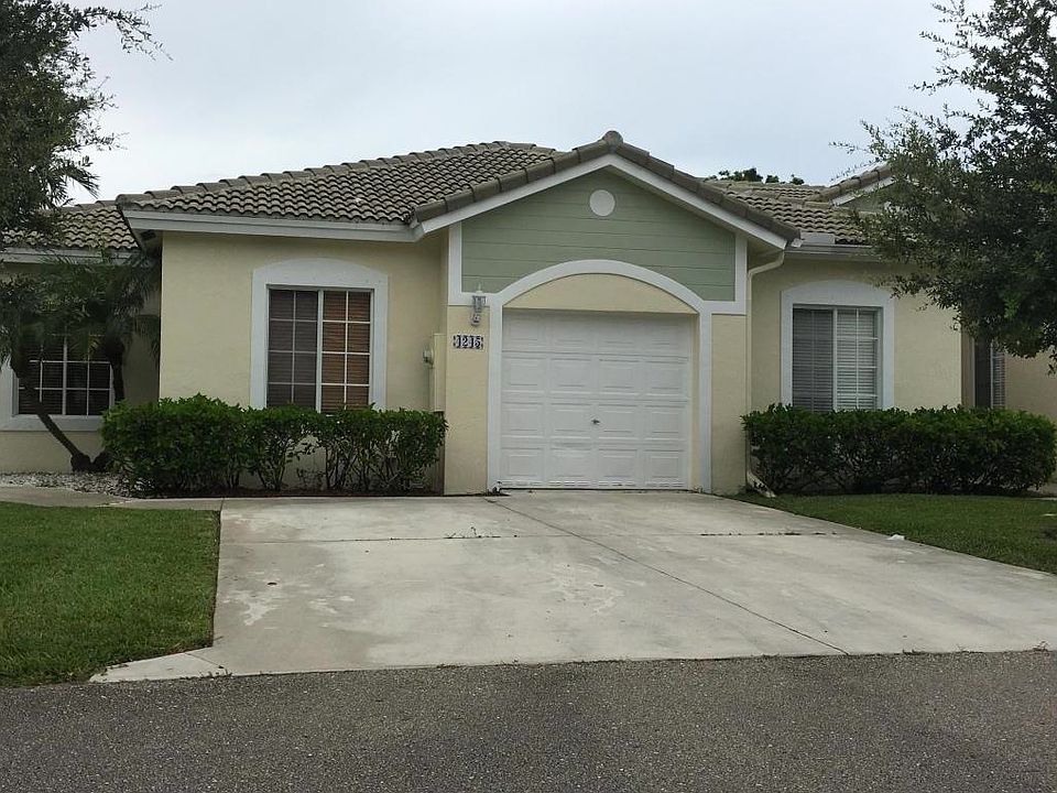 1st image of 4245 SW 11th St