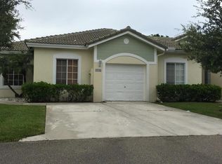 4245 SW 11th St, Deerfield Beach, FL 33442