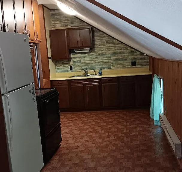 63 Woodstock Ave #5 — Photo 1