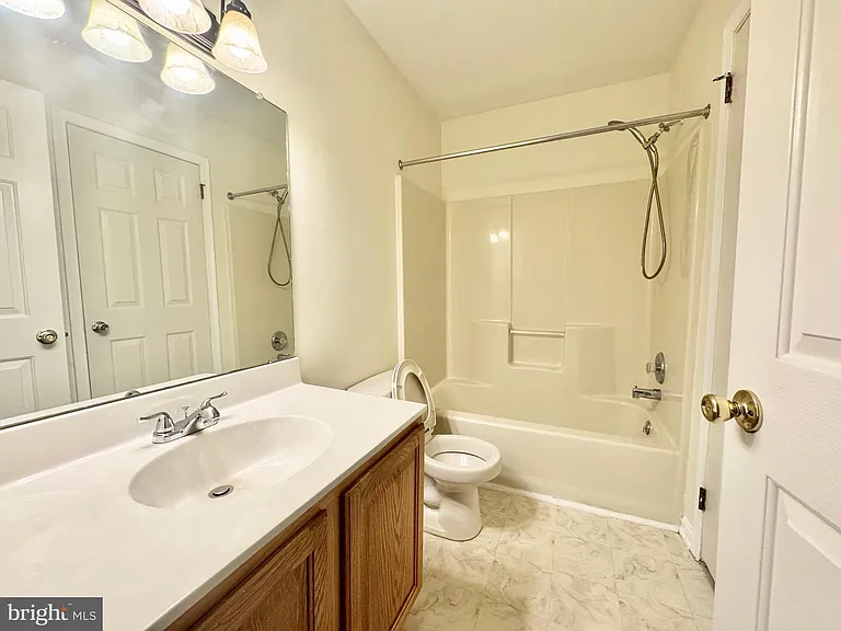 501 Falcon Dr — Photo 27