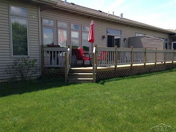 2nd image of 6371 Golf Pointe