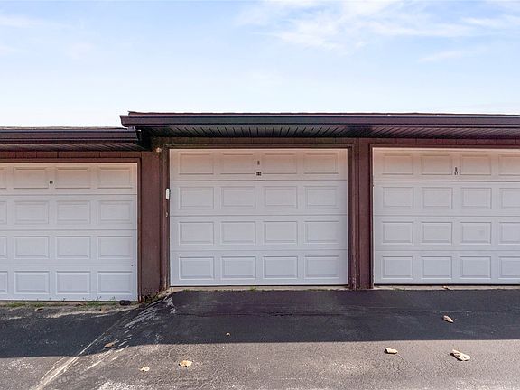 4th image of 869 Kerry Ln SE APT 46