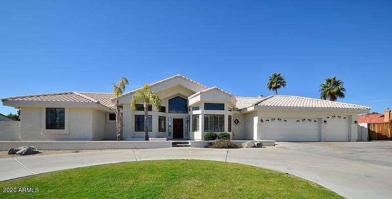 1st image of 2901 E Crocus Dr