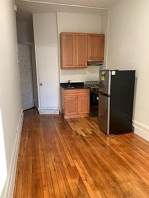 Rented by Immac Realty | media 4