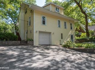 41 Hillcrest Rd, Portage, IN 46368