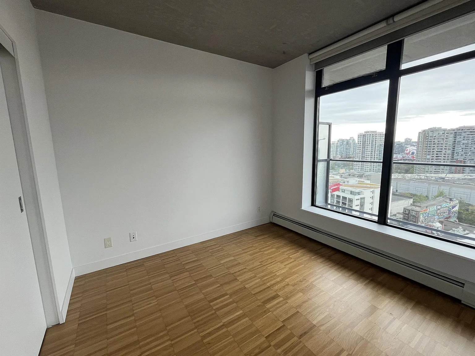 1 bed, 785 sqft, $2,550 — Photo 3