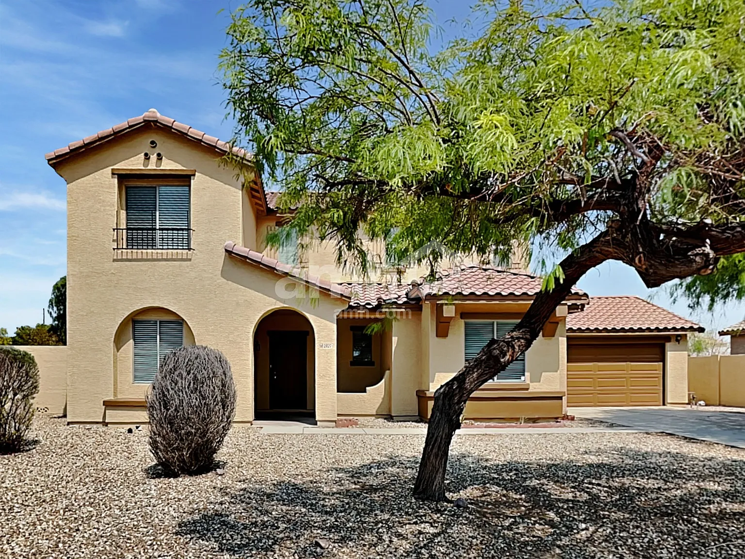 5 bed, 3.0 bath, 2479 sqft, $2,705 — Photo 1