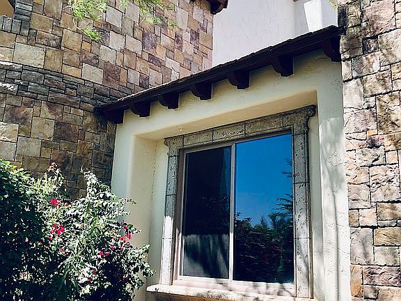 2nd image of 14510 E Dixileta Dr