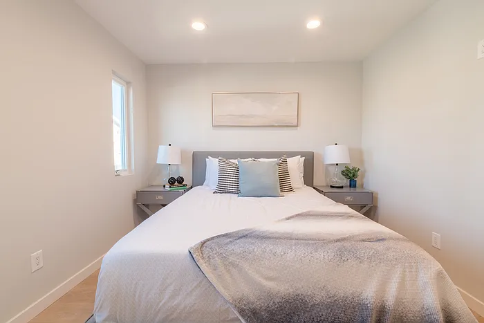 5244 Cleon Ave #5244 AND A HALF — Photo 16