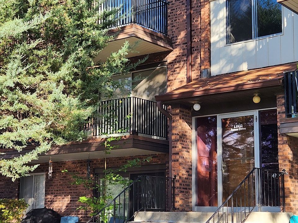 1st image of 13933 James Dr APT 819