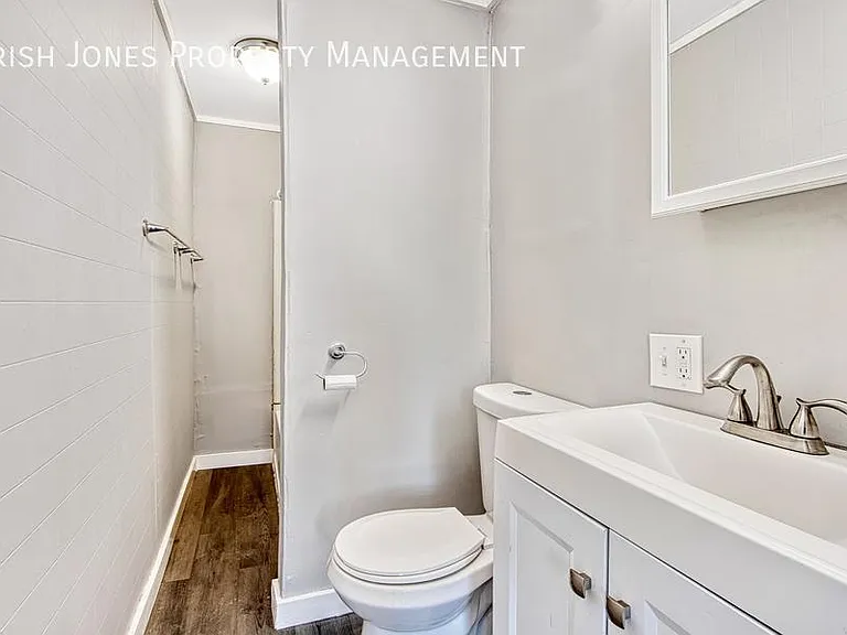1305 Bailey Ave #UPPER FRONT — Photo 13