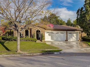 4045 Old Waverly Cir, Corona, CA 92883