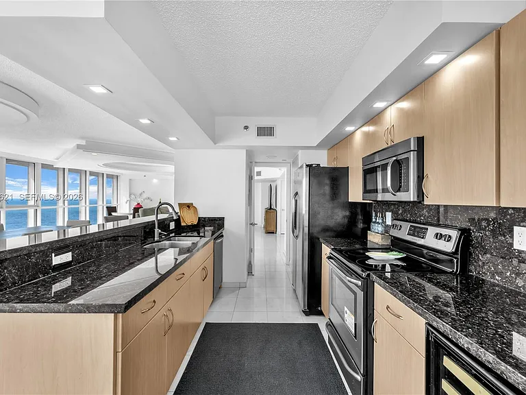 16485 Collins Ave #1836 — Photo 16