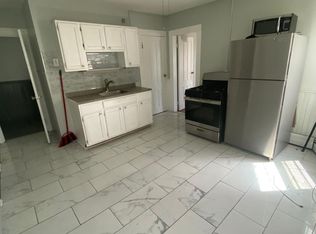 597 Brooks St #1, Bridgeport, CT 06608