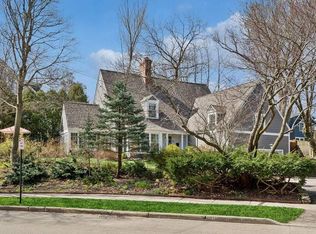 720 Pine St, Winnetka, IL 60093