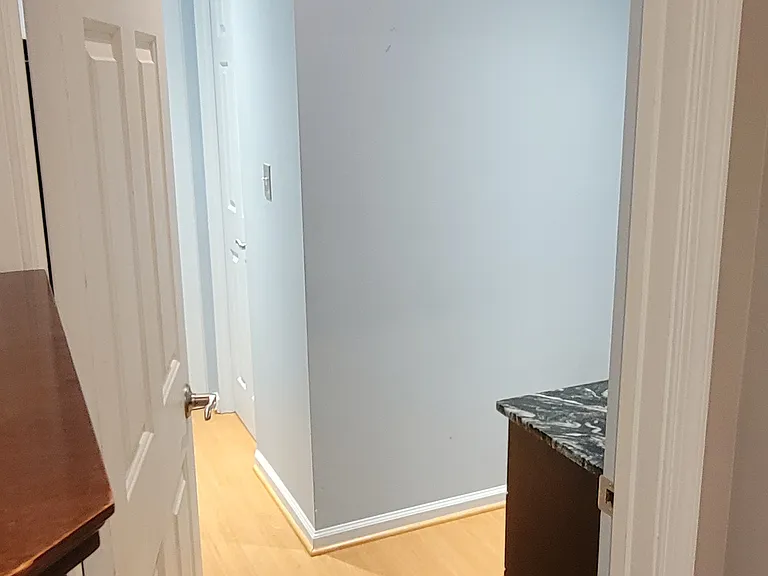 21381 Maidsville Ct — Photo 13