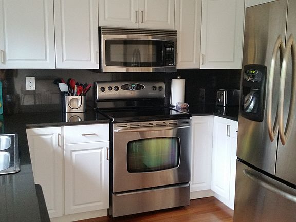 2nd image of 319 City View Dr