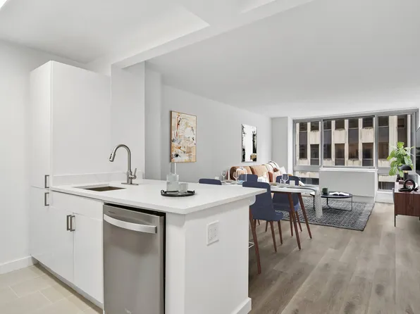 111 Worth Street image 1 of 29