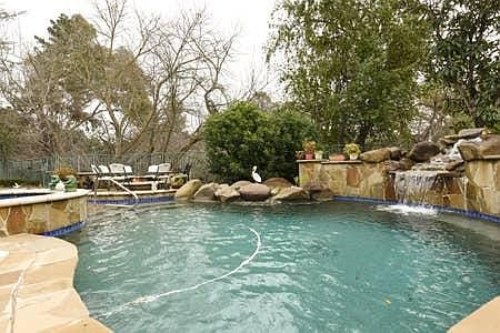 3rd image of 2860 Camino Tassajara