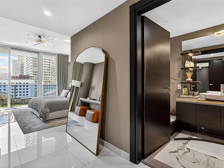 200 Biscayne Boulevard Way #1108 — Photo 13