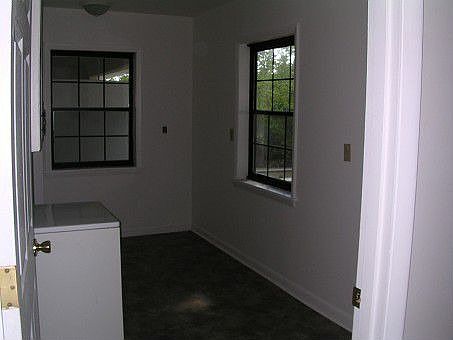 5th image of 510 N Bayou Dr