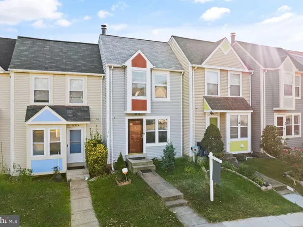 15322 Gunsmith Ter, Woodbridge, VA 22191