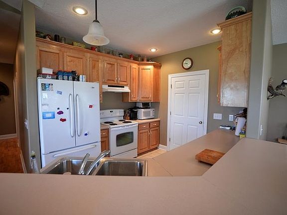 Home for Sale in Hawkinsville, GA $114,900