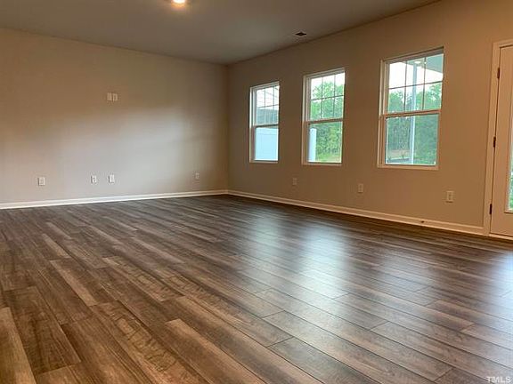 4th image of 1213 Pate Farm Ln #1